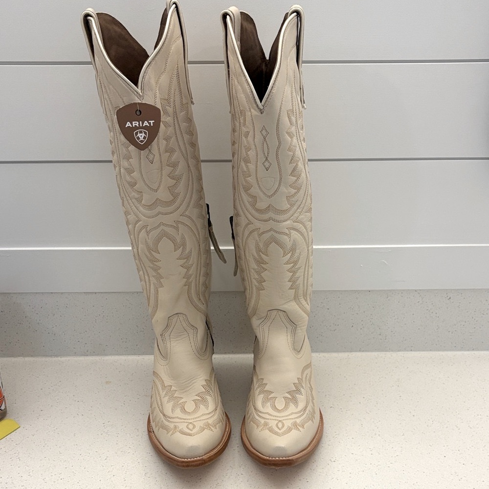 Ariat Cream Heeled Boots
